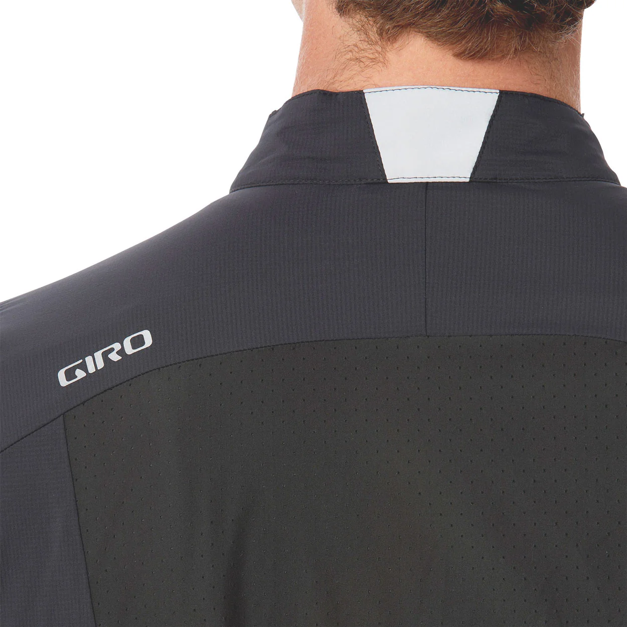 Giro Chrono Expert Wind Vest - Image 4